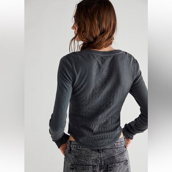 FREE PEOPLE New Womens Embroidered Floral Cut Out Long Sleeve Button Down Top XS - Picture 2 of 11